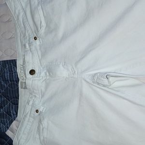 Woman's jeans by Fit 3